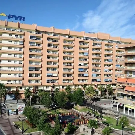 Front In Pyr Apartment Fuengirola