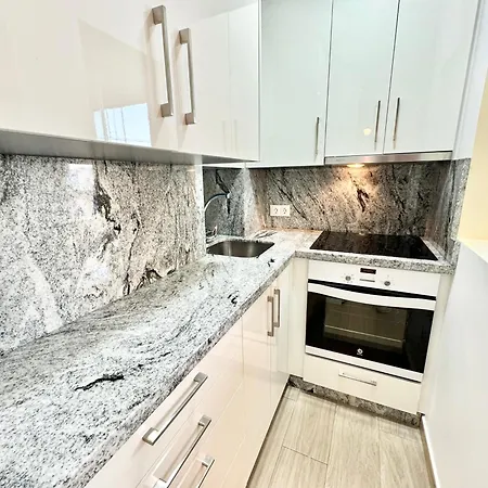 Apartment Front In Pyr Fuengirola